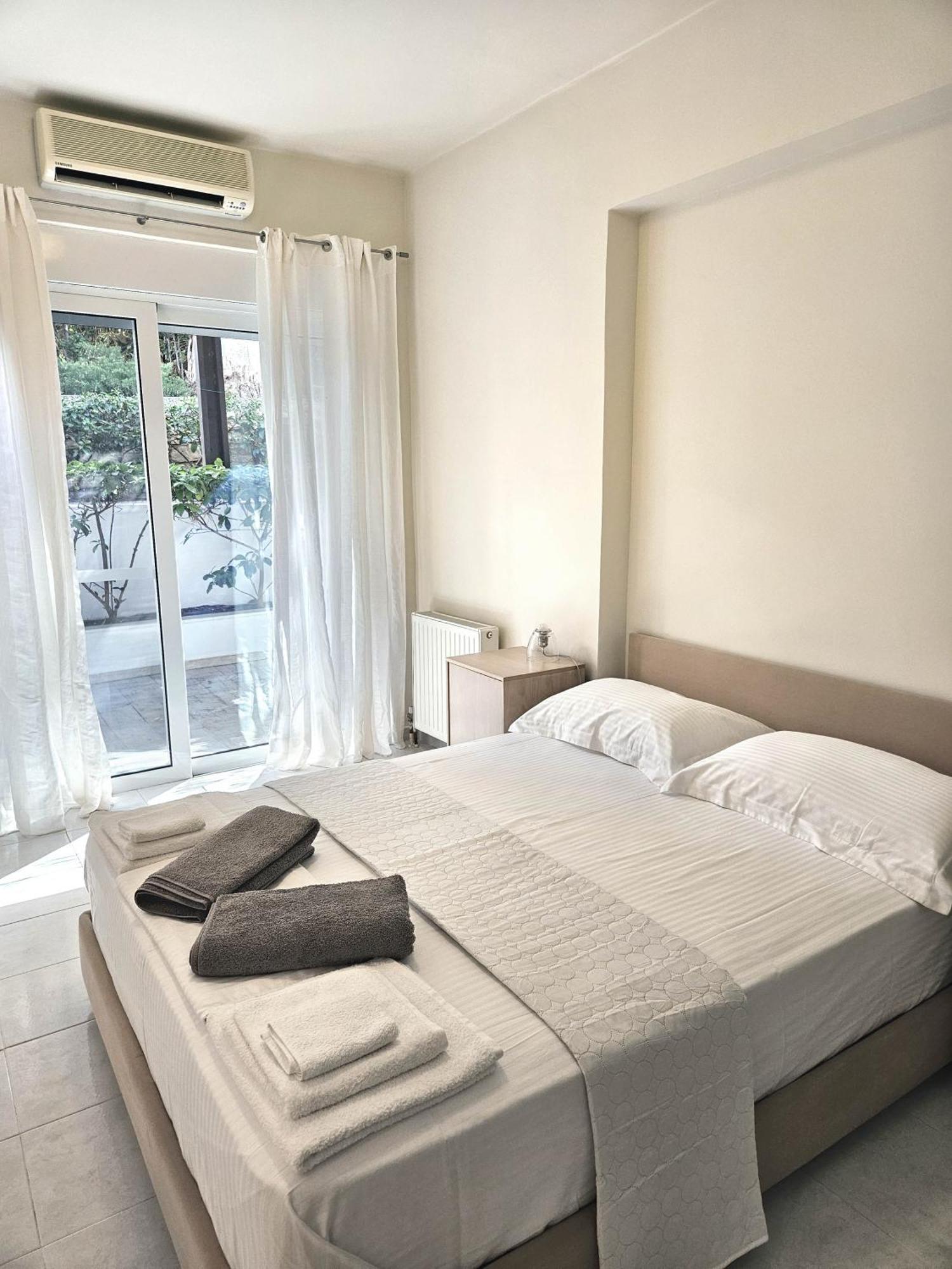 Lagonisi Beach House Kalivia Thorikou Zimmer foto