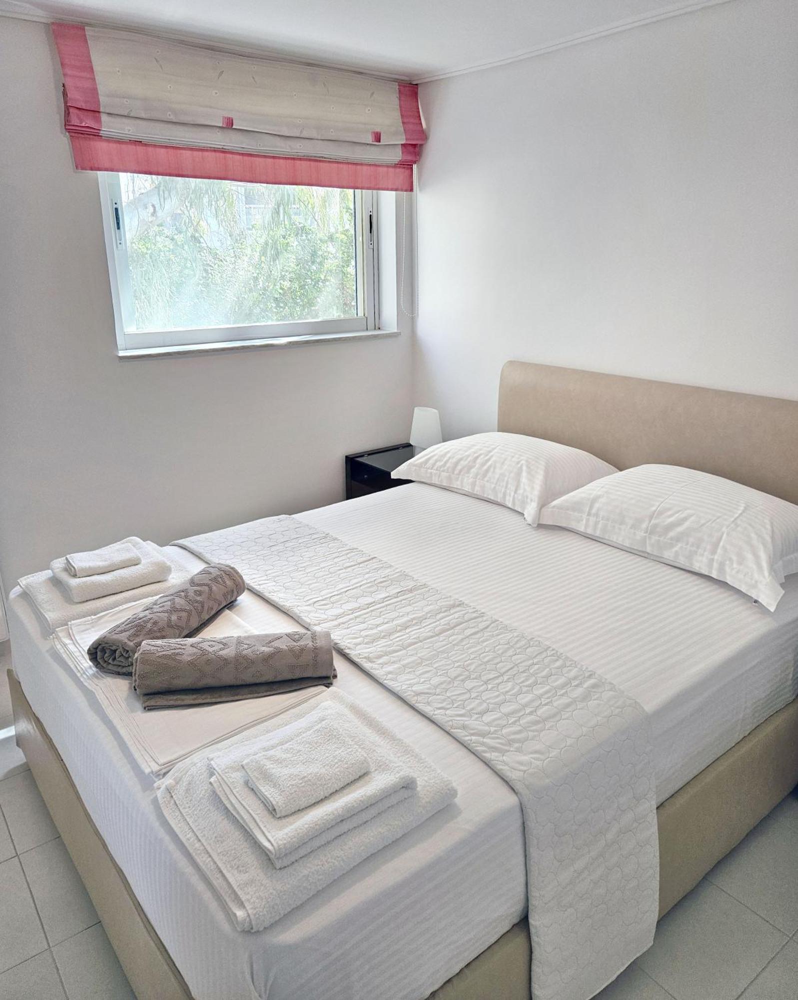 Lagonisi Beach House Kalivia Thorikou Zimmer foto
